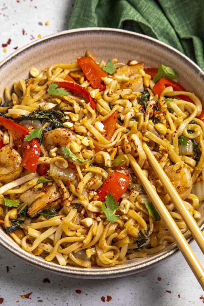 Easy Thai Noodles Recipe - Chili Pepper Madness