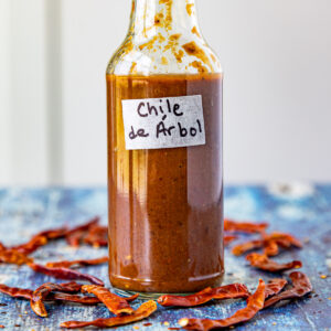 Chili de &Aacute;rbol Hot Sauce Recipe